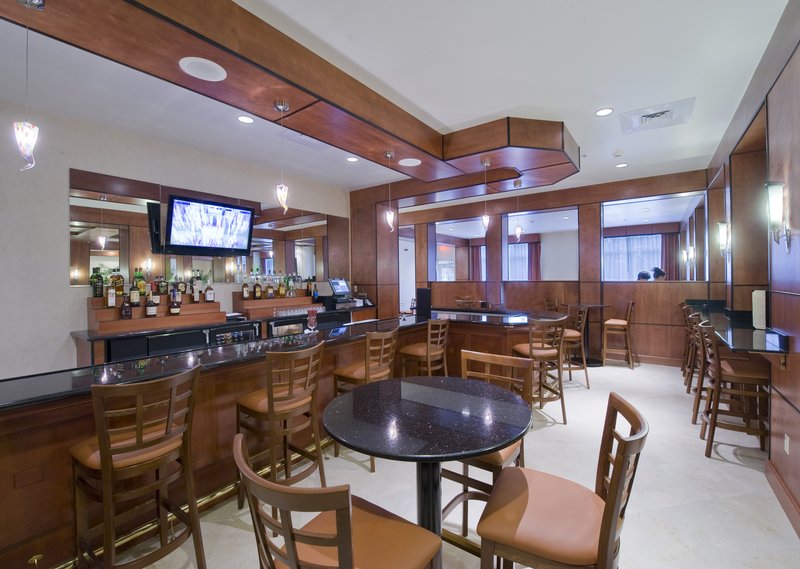Holiday Inn Ft. Wayne-Ipfw & Coliseum - Fort Wayne, IN