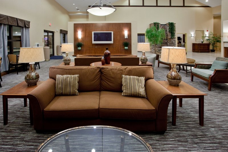 Holiday Inn Express & Suites WAYNESBORO-ROUTE 340 - Waynesboro, VA