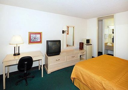 Quality Inn - Staunton, VA