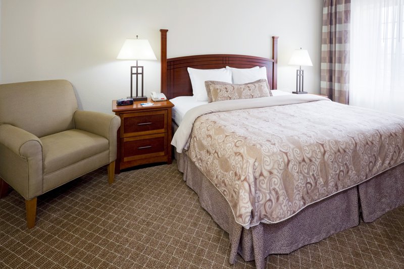STAYBRIDGE SUITES - Cranbury, NJ