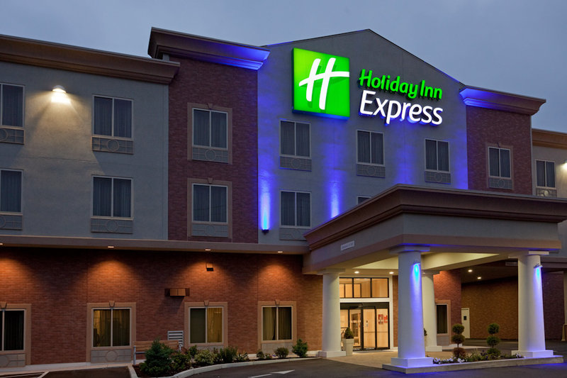 Holiday Inn Express PLAINVILLE - FOXBORO AREA - Quincy, MA
