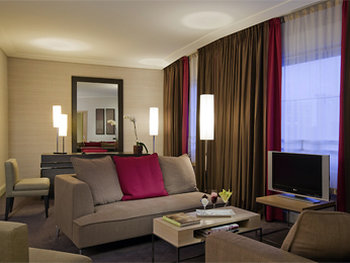 Sofitel Paris La Defense - Room