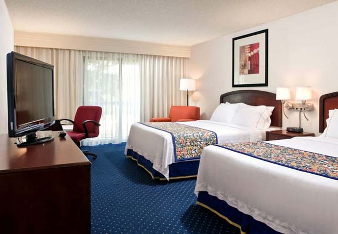 ourtyard Oakland Airport(奥克兰机场万怡酒店)