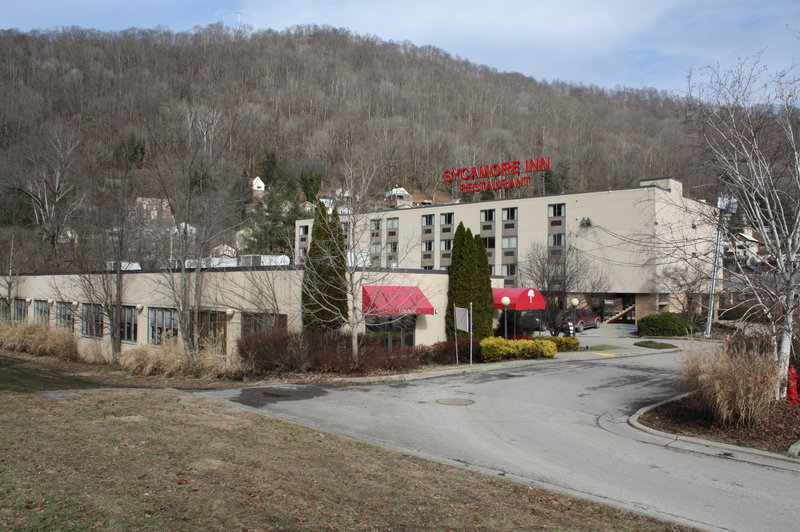 Sycamore Inn - Williamson, WV