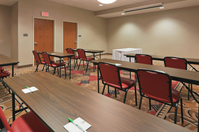 Holiday Inn CARBONDALE-CONFERENCE CENTER - Carbondale, IL