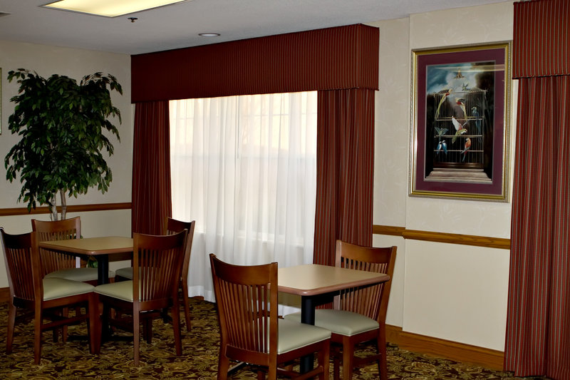 Country Inn & Suites Corbin - Corbin, KY