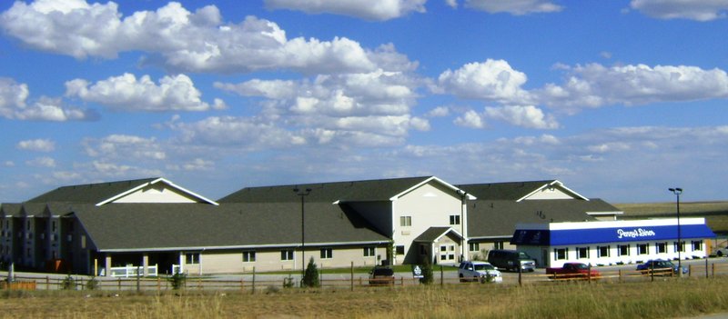 Oak Tree Inn - Douglas, WY