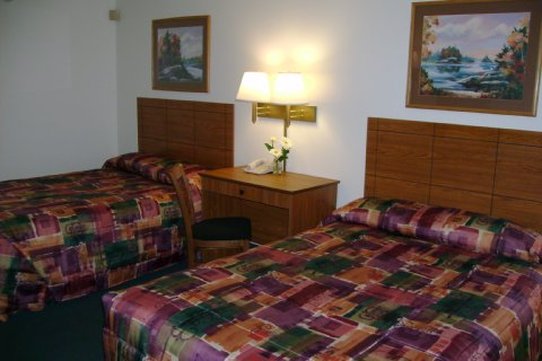 Oak Tree Inn - Livonia, LA