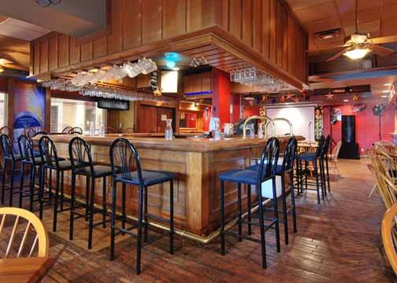 Quality Hotel - Ardmore, OK