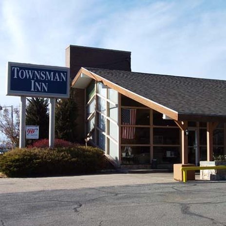 Townsman Inn - Larned, KS
