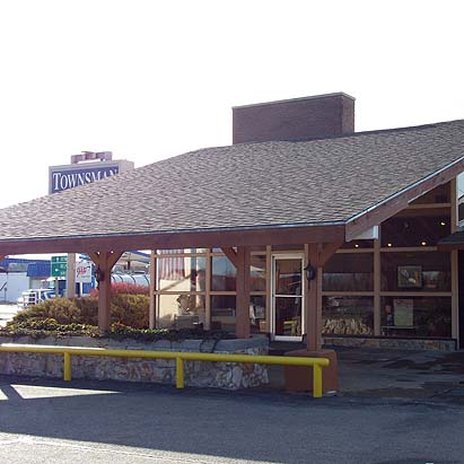 Townsman Inn - Larned, KS