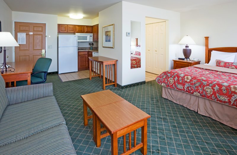 Staybridge Suites MIDDLETON/MADISON-WEST - Middleton, WI