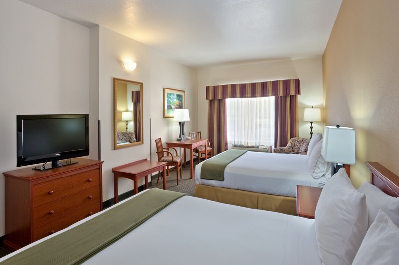 Holiday Inn Express & Suites ASHLAND - Ashland, OR