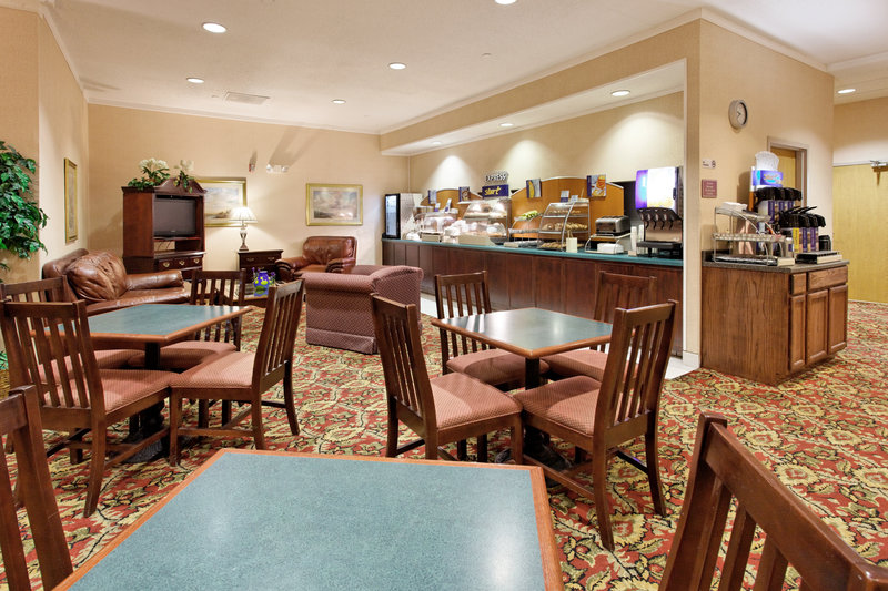 Holiday Inn Express METROPOLIS - Olmsted, IL