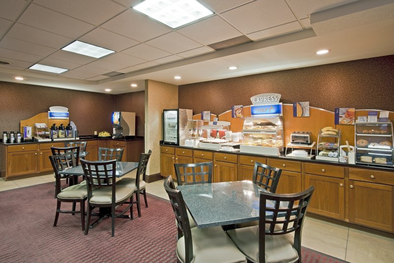 Holiday Inn Express FORT WAYNE-EAST (NEW HAVEN) - New Haven, IN