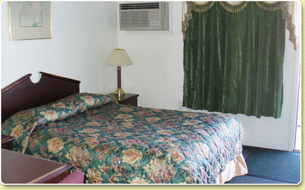 Oakdale Motel Inc - Owatonna, MN