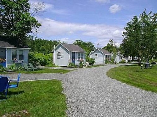 Isleview Motel - Ellsworth, ME