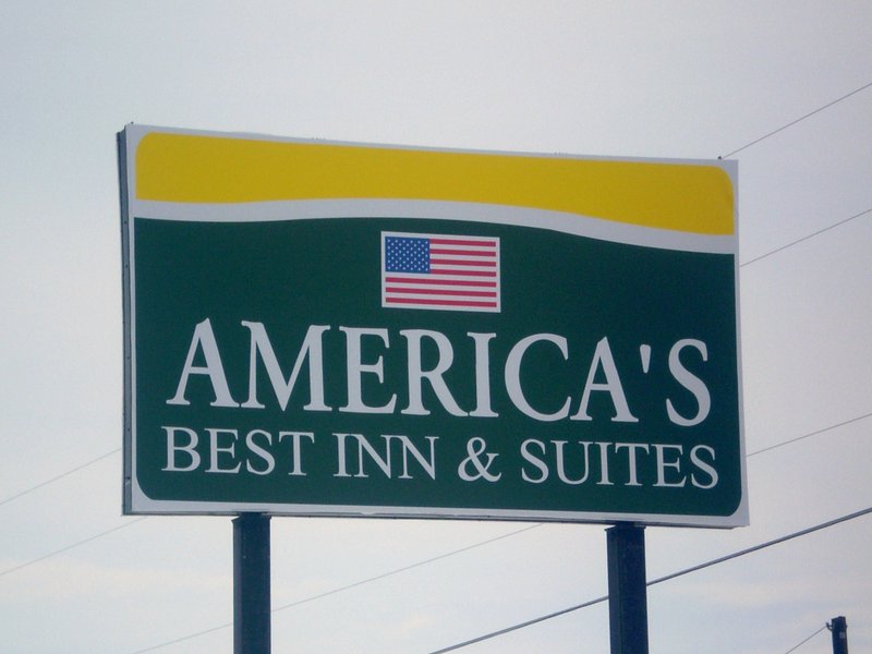 Americas Best Inn & Suites - Gaylord, MN
