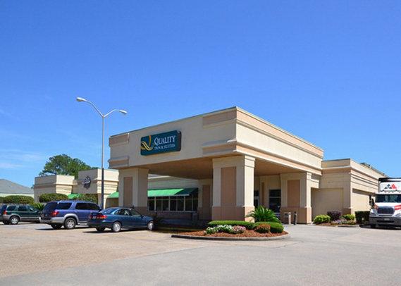 Day Inn - Gretna, LA