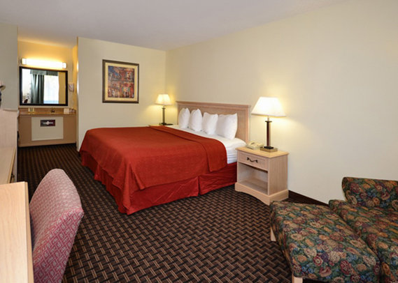Day Inn - Gretna, LA