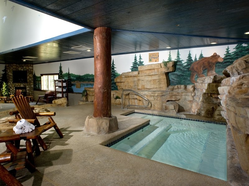 Stoney Creek Inn - Columbia, MO