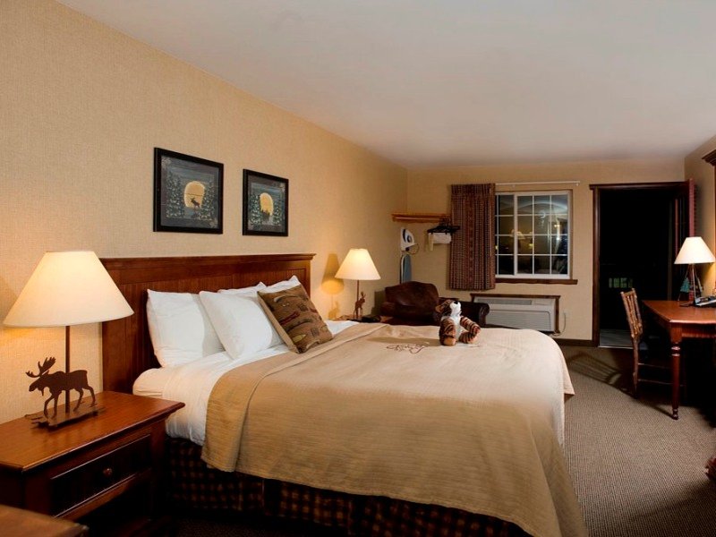 Stoney Creek Inn - Columbia, MO