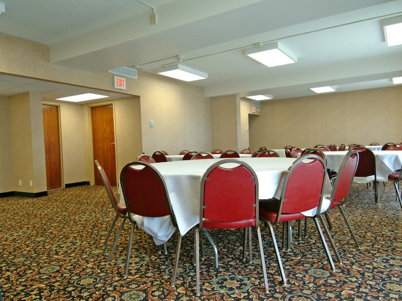 Best Western Plus-Kelly Inn - Omaha, NE