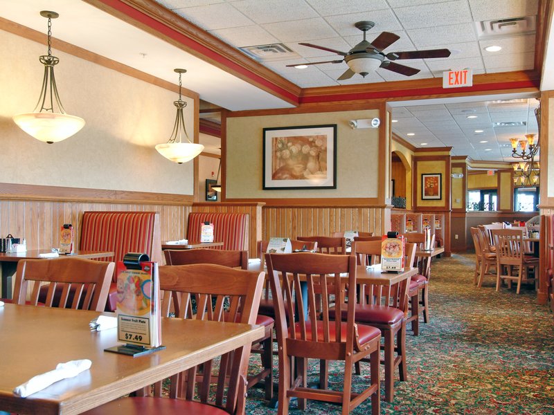 Best Western Plus-Kelly Inn - Omaha, NE