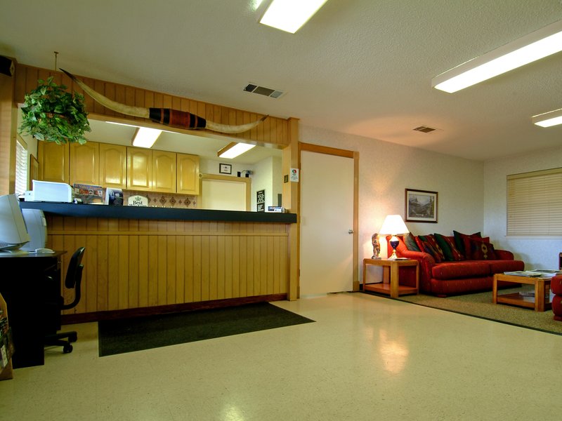 Midlothian Inn - Midlothian, TX