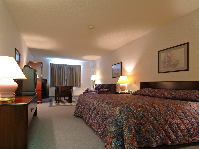 Midlothian Inn - Midlothian, TX
