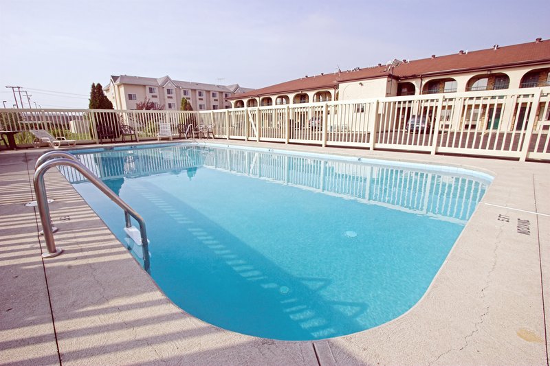 Best Western - Grove City, OH