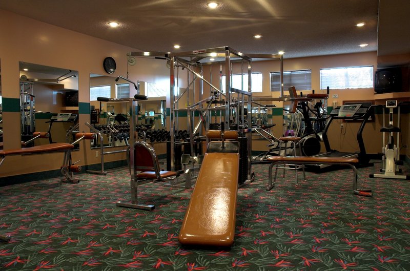 Days Inn By Wyndham Black Bear - Salem, OR