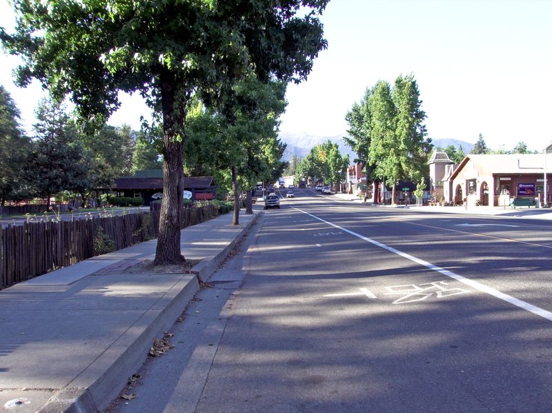 Best Western Weaverville Victorian Inn - Weaverville, CA