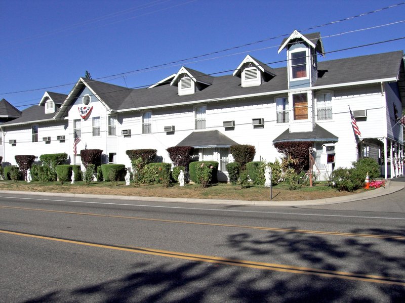 Best Western Weaverville Victorian Inn - Weaverville, CA