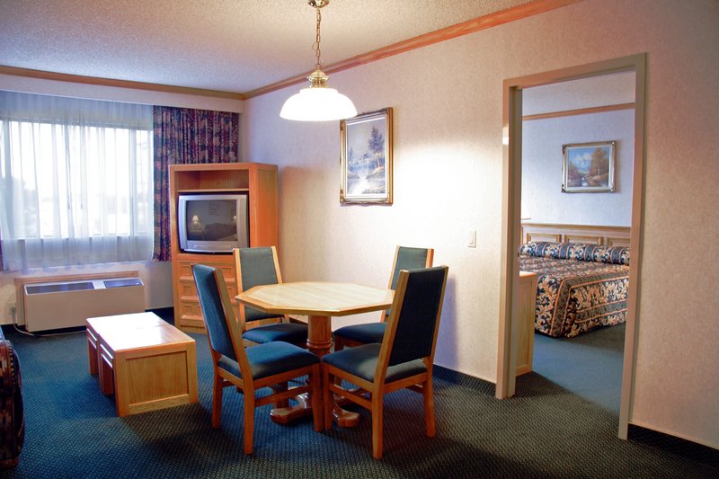 BEST WESTERN Los Angeles Worldport Hotel - Wilmington, CA