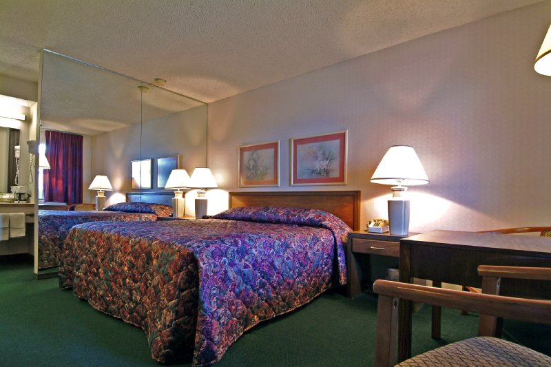 Best Western Raintree Motor Inn - Ada, OK