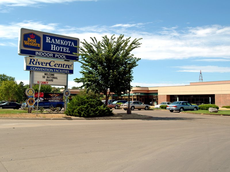 Ramkota Hotel and Conference Center - Pierre, SD