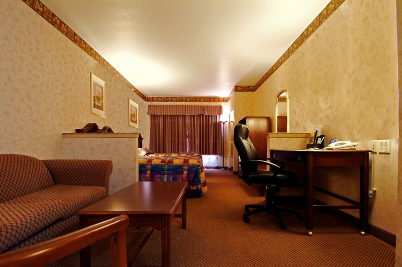 BEST WESTERN PLUS - Shamrock, TX