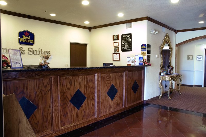 Baymont Inn & Suites-Clute - Clute, TX