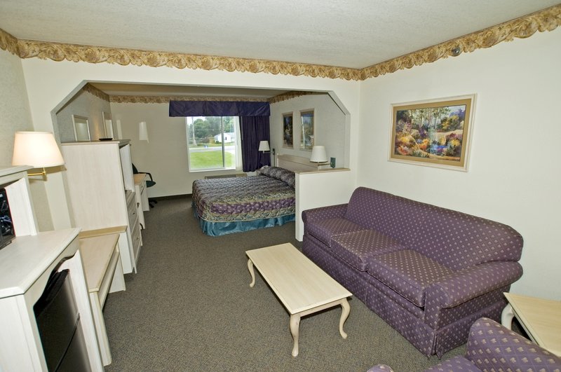 Best Western - Fostoria, OH