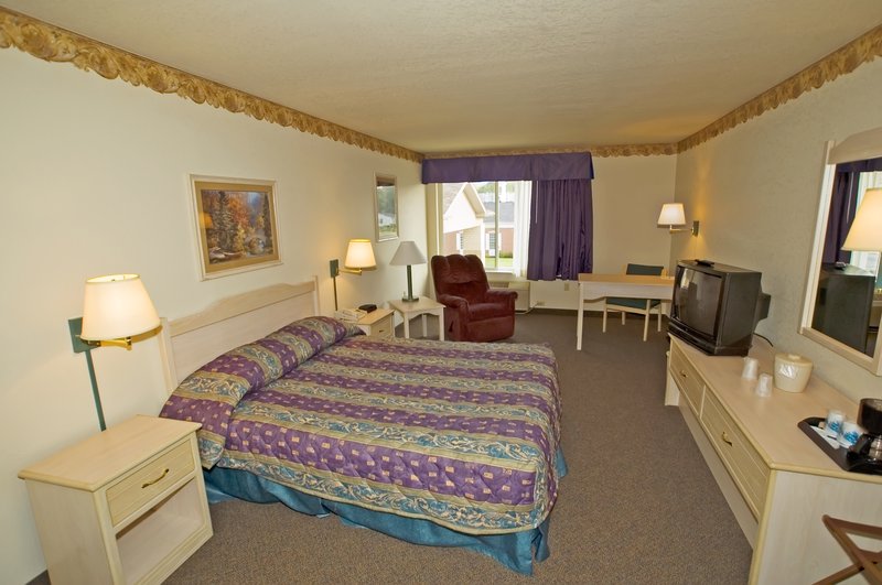 Best Western - Fostoria, OH