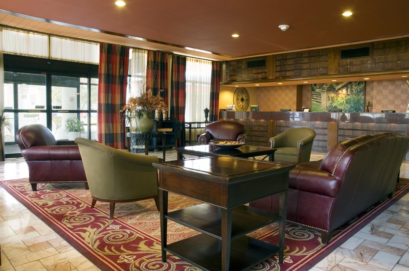 BEST WESTERN PLUS Seaway Inn - Gulfport, MS