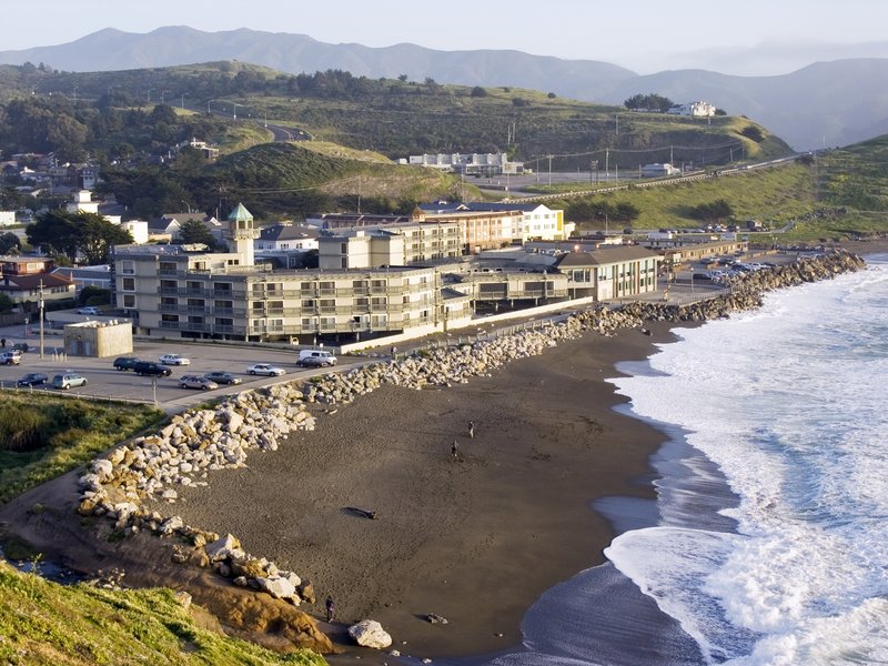 Best Western Plus - Pacifica, CA