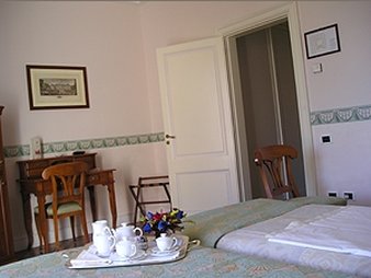 The Andrews Hotel - Room