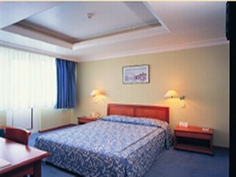 Golden Tulip Moderno Verdi - Room