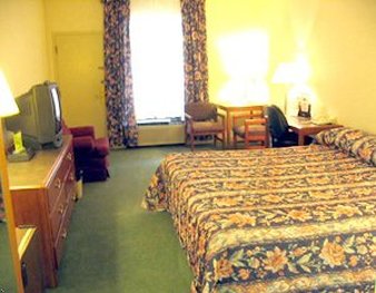 Gold Vault Inn - Radcliff, KY
