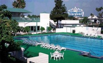 Anaheim Plaza Hotel