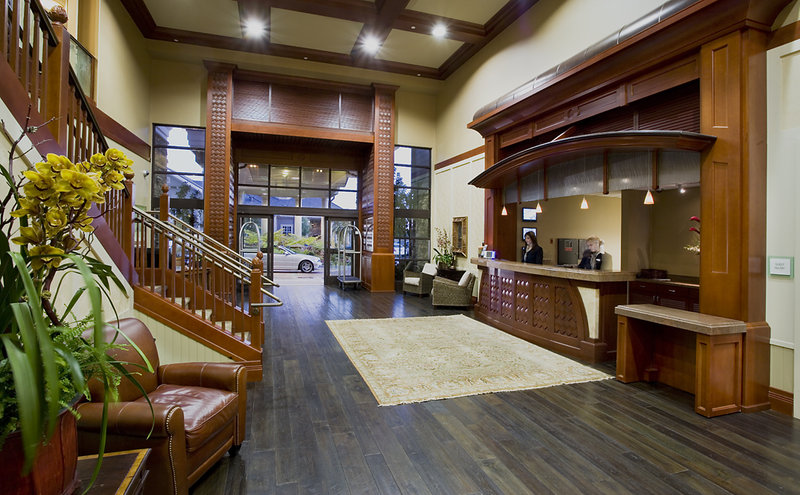West Inn & Suites Carlsbad - Carlsbad, CA