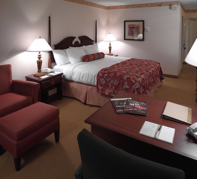 Hilton-Airport - Kansas City, MO