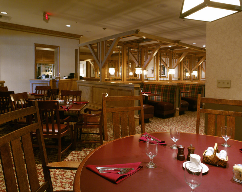 Hilton-Airport - Kansas City, MO